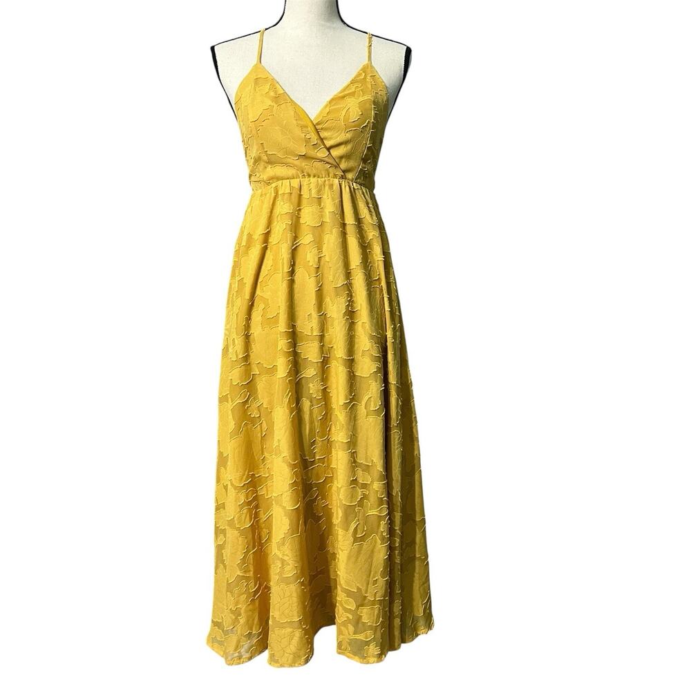 Lulus Mustard Yellow Burnout Floral Jacquard Tiered Midi Dress Size XSMALL Zip